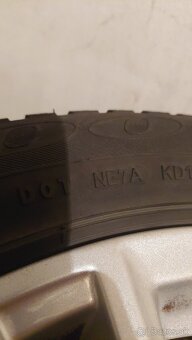 235/55 R17 vredestein a good year - 2