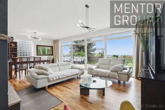 Luxusný rodinný dom s panoramatickým výhľadom na Bratislavu, - 2