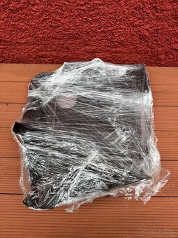 vrchný kryt motora vw golf iv - 2