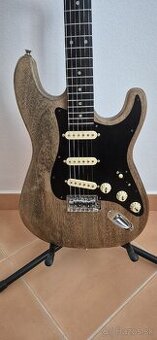 Stratocaster - 2
