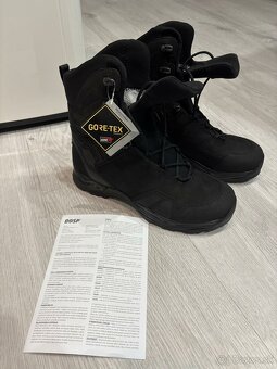 vojenská obuv zn. BOSP - gore-tex - 2