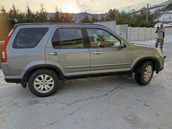 Honda crv 2.2 103 kw - 2