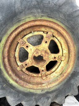 Disky s ružicami Zetor 25 A - 2