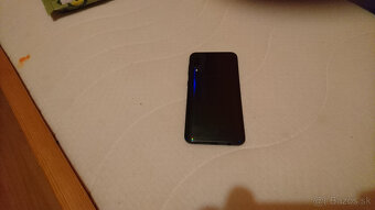 Predám  Samsung galaxy a50 - 2