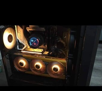 Pc skrina Lian Li Lancool 215 - 2