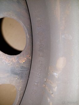 Plechove disky r15 5×114,3 toyota corolla - 2