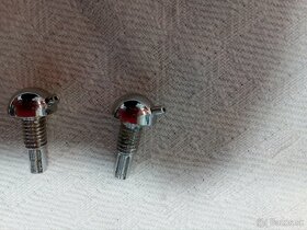 tryska Volga, GAZ, dýza ostrekovača čelného skla - 2