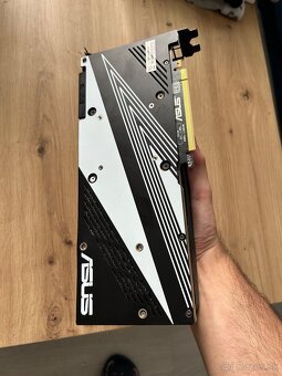 ASUS DUAL RTX 2080Ti 11GB OC - 2