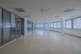 BabonyTRE I PRENÁJOM kancelárií uprostred Starého mesta - Pa - 2