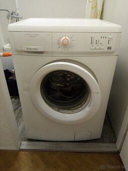 Elektrolux Intuition 5kg Eco Valve - 2
