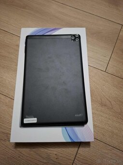 Predam 10" tablet, uplne novy, raz zapnuty origo krabica - 2