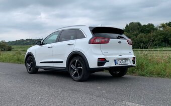 Elektromobil KIA Niro Platinum 150kw - 2