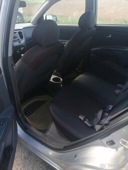 Kia rio 1.4 16.v 71 - 2