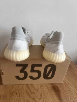Yeezy 350 - 2