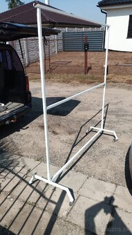 Kovový stojan - 2