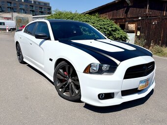 2014 Dodge Charger SRT Superbee | 392 HEMI | 470 koní - 2