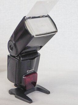 Fotoblesk Canon speedlite 580EX. - 2