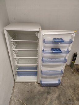 Ponúkam na predaj - 2