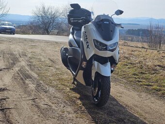 Yamaha n max 125 - 2