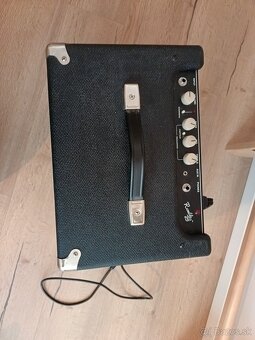 Predám basgitarové kombo Fender Rumble 25 - 2