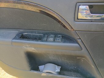 Diely Ford Mondeo combi mk3 2.0tdci 96kw - 2