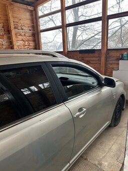 Toyota Avensis 2.2 diesel 2006 - 2