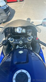 Suzuki GSXR 750 - 2