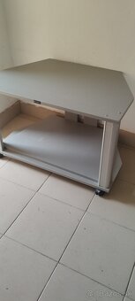 Tv stolík - 2