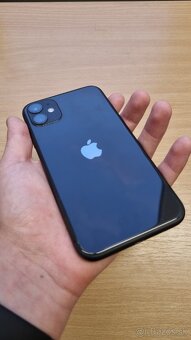 iPhone 11 64GB - 2