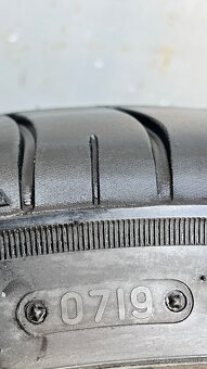 255/35 R20 letné 2+1 zadarmo - 2