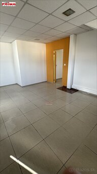 ID 3132 Prenájom: kancelárie / prevádzky K. N. Mesto, - 2