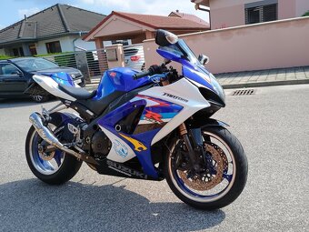 Suzuki GSXR 1000 K7 - 2