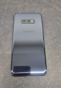 Samsung S10e - 2