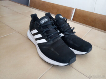 Panske bezecke tenisky ADIDAS. - 2