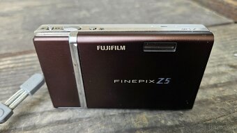 Digitálny fotoaparát FUJIFILM FINEPIX Z5 - 2