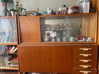 Retro nábytok rok 1965 - 2