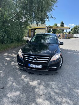 Prodám Mercedes R class w251 2011 350cdi 195kw 4x4 automat F - 2