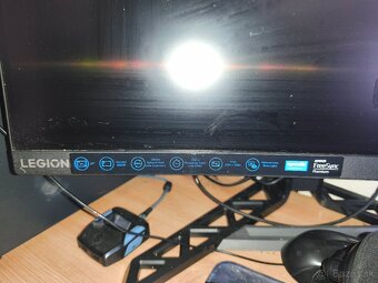 predám monitor 240 hz - 2
