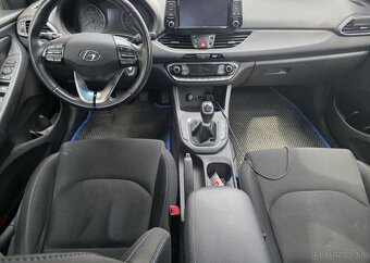 Hyundai i30 1.4-KAMERA-PARKOVACÍ SENZORY - 2