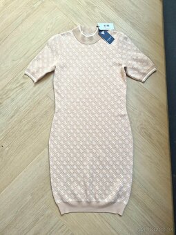 NOVE Guess monogram prechodne, zimne saty XS - L - 2