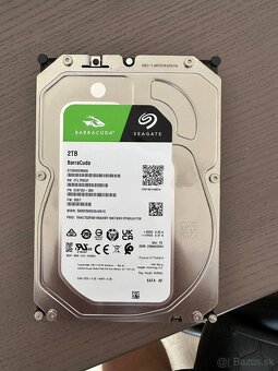 Seagate Barracuda 2TB HDD - 2