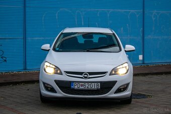 Opel Astra Sport Tourer 1.4 Turbo - 2