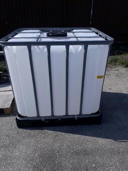 Predám 1000L IBC kontajner - 2