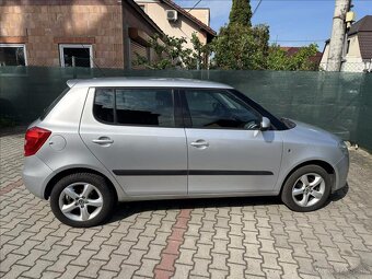 Škoda Fabia 1.616V 77kW 2009 121313km Ambiente AUTOMAT - 2
