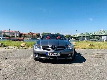 Mercedes-Benz SLK 200 r2010 M6 135kw - 2