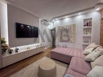 REZERVOVANÉ Moderný, kompletne zrekonštruovaný 2-izbový byt - 2