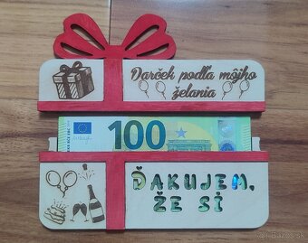 Drevená darčeková karta na peniaze v tvare darčeka Ďakujem - 2