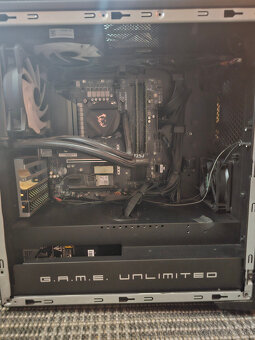Predám MSI MEG Infinite X 10TE-828EU i7 10700KF - 2