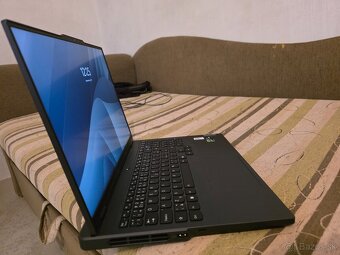 Lenovo Legion Pro 5 16IRX9 Onyx Grey i9-14900Hx Rtx4060 140W - 2