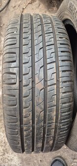 Predam 4xletné pneu 185/55R15 barum bravuris 3. - 2